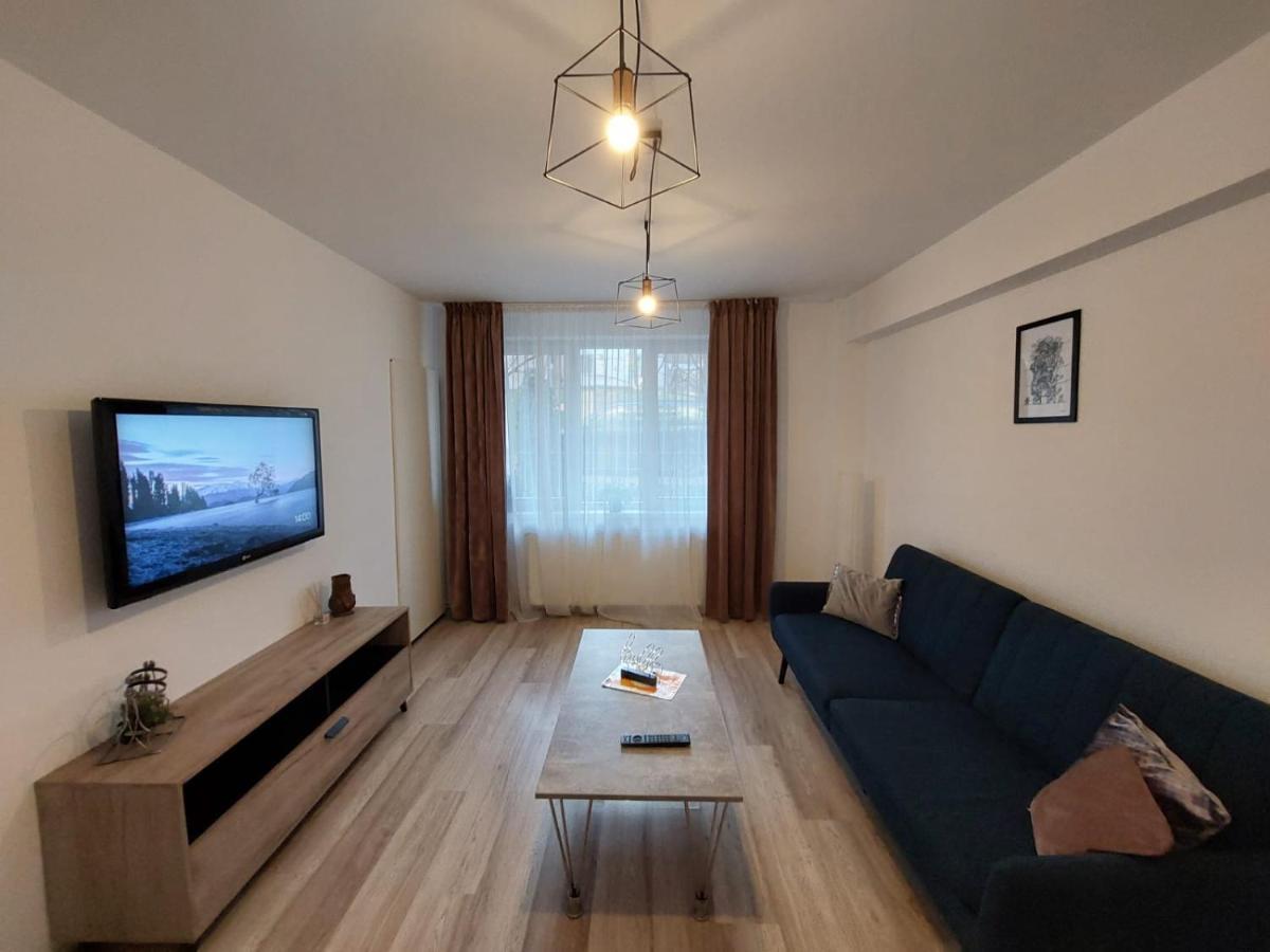 Youth Central Apartment Târgu-Mureş Екстериор снимка