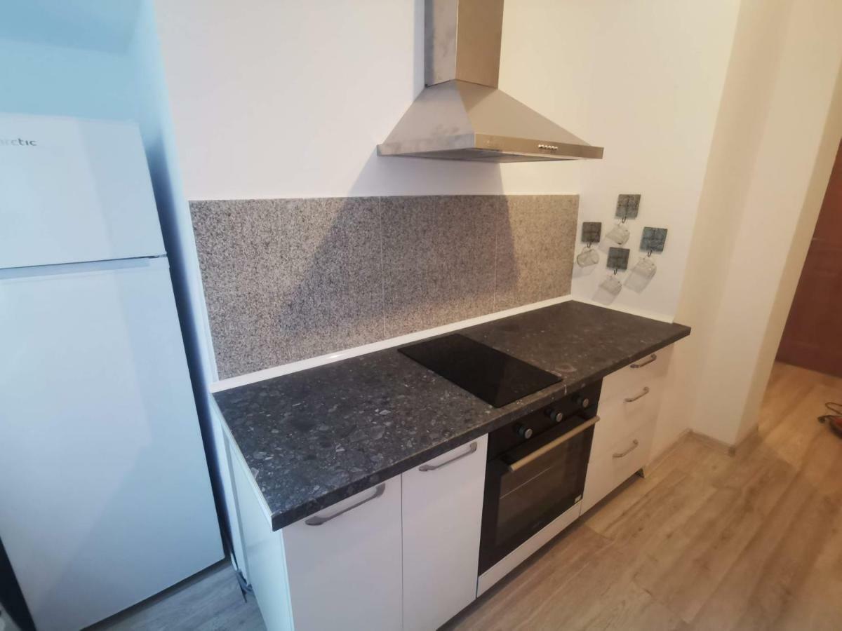 Youth Central Apartment Târgu-Mureş Екстериор снимка